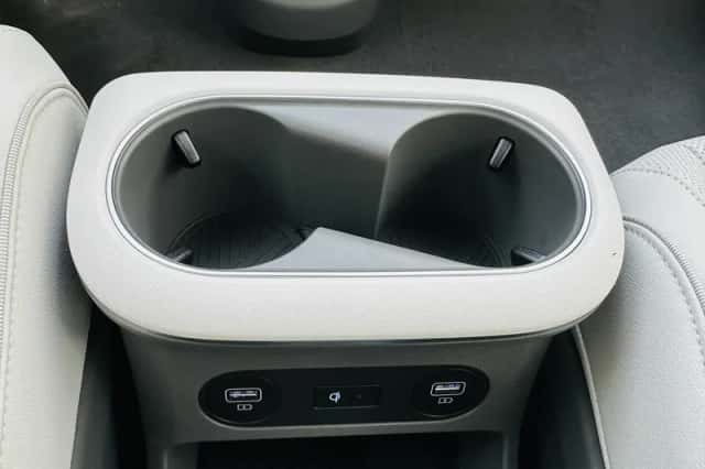 Hyundai Ioniq 5 (2025) thumbnail 41