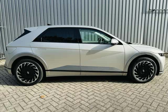 Hyundai Ioniq 5 (2025) thumbnail 6