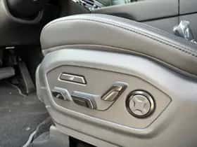 Hyundai Santa Fe (2025) thumbnail 26