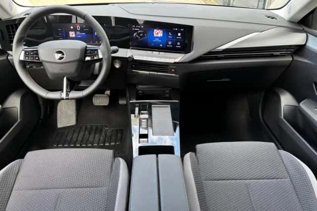 Opel Astra (2025) thumbnail 12