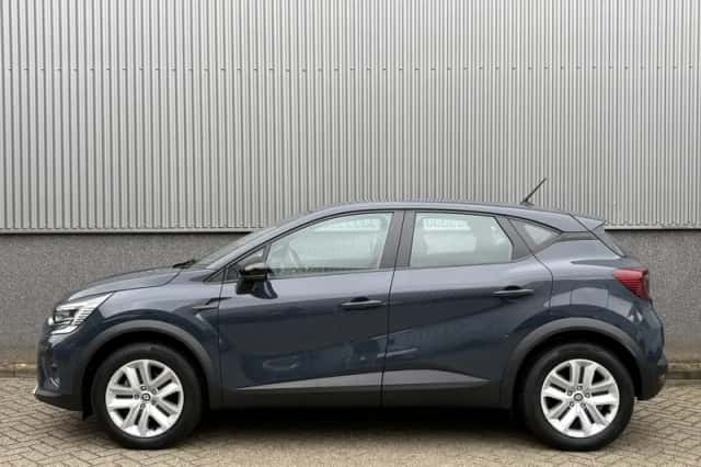 Renault Captur (2022) thumbnail 10
