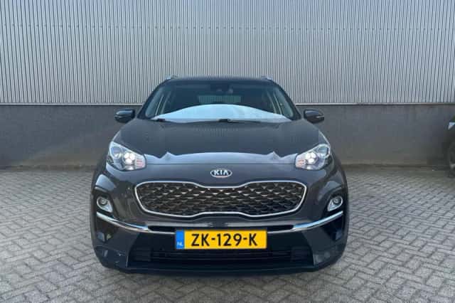 Kia Sportage (2019) thumbnail 2