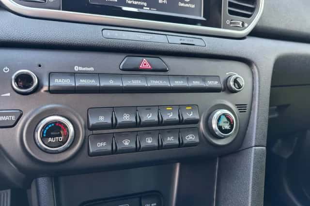 Kia Sportage (2019) thumbnail 20