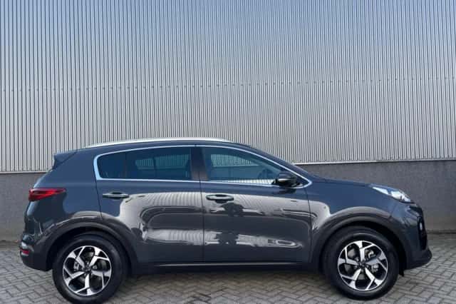 Kia Sportage (2019) thumbnail 4