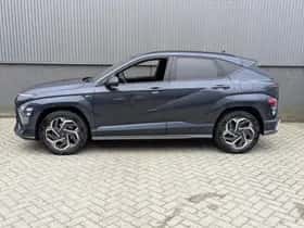 Hyundai Kona (2023) thumbnail 2