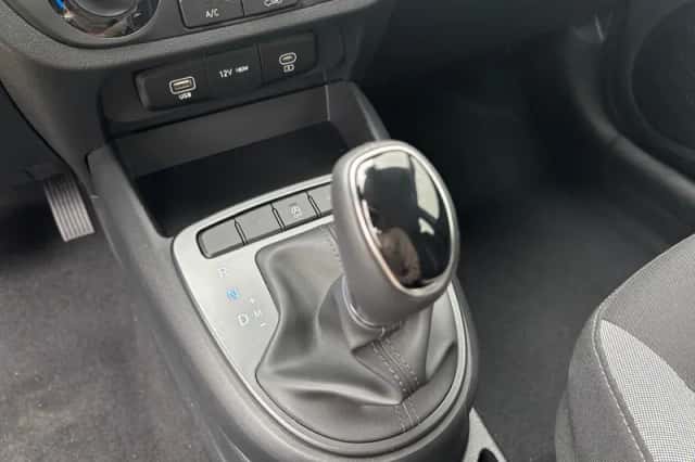 Hyundai i10 (2025) thumbnail 17