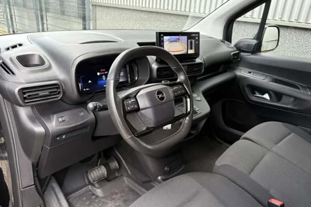 Opel Combo (2024) thumbnail 9