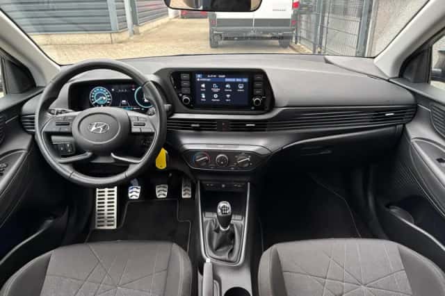 Hyundai Bayon (2024) thumbnail 12