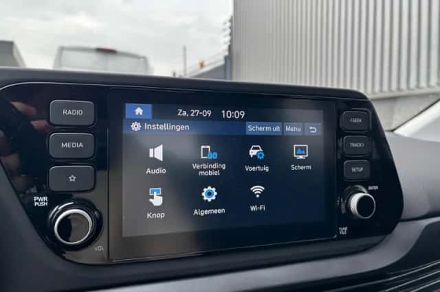 Hyundai Bayon (2024) thumbnail 18