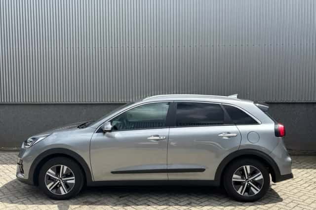 Kia Niro (2021) thumbnail 8