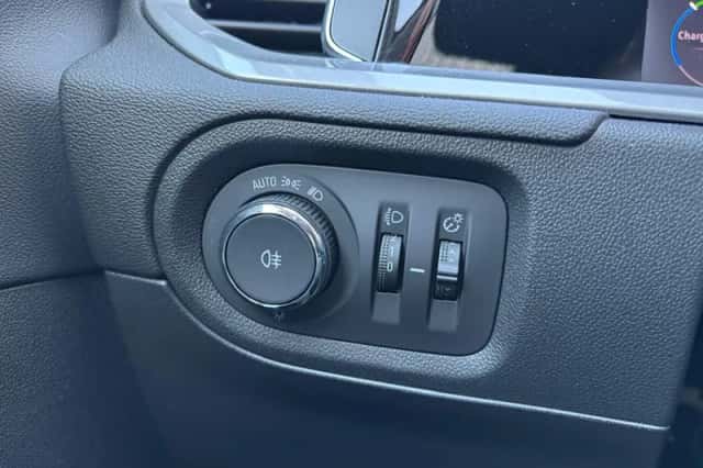 Opel Grandland (2024) thumbnail 22