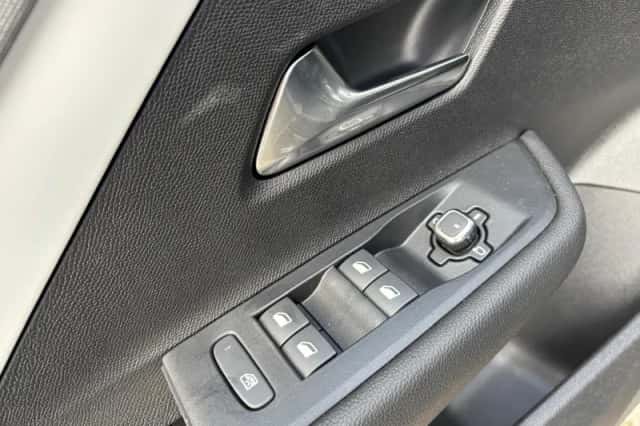 Opel Astra (2025) thumbnail 25