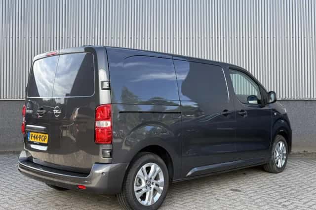Opel Vivaro (2024) thumbnail 6