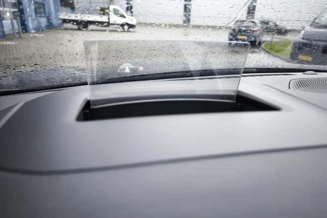 Ford Kuga (2022) thumbnail 12