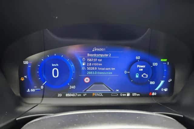 Ford Kuga (2022) thumbnail 14