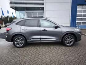 Ford Kuga (2022) thumbnail 3