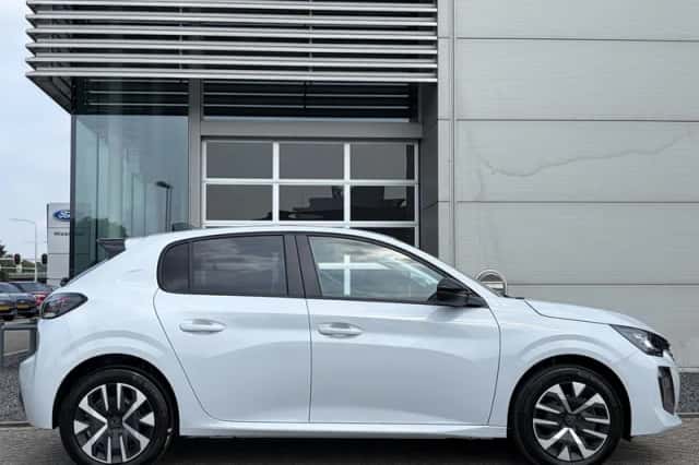 Peugeot 208 (2026) thumbnail 4