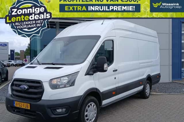 Ford Transit (2024) thumbnail 1