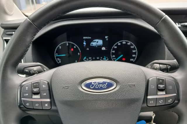 Ford Transit (2024) thumbnail 15