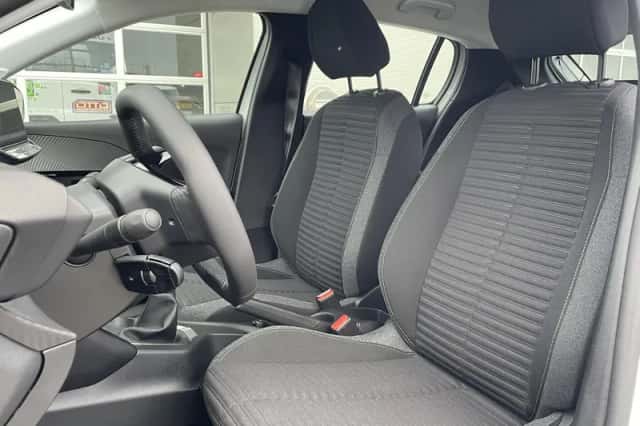 Peugeot 208 (2024) thumbnail 10
