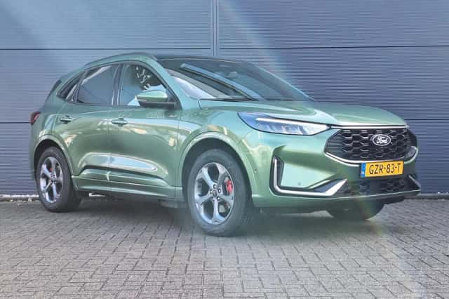 Ford Kuga (2025) thumbnail 4