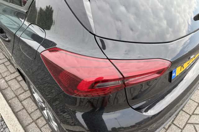 Ford Focus (2022) thumbnail 12