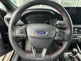 Ford Focus (2022) thumbnail 19
