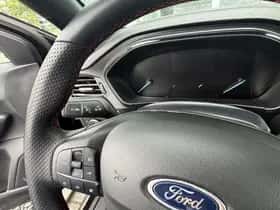 Ford Focus (2022) thumbnail 22