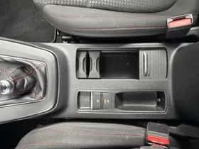 Ford Focus (2022) thumbnail 27