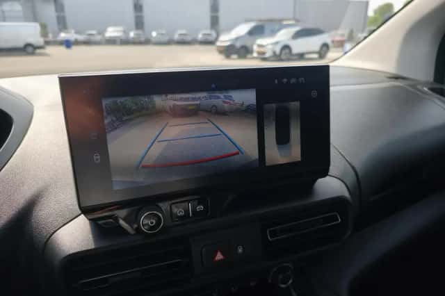 Peugeot Partner (2024) thumbnail 6