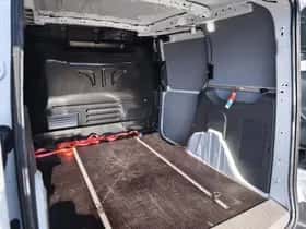Ford Transit Connect (2020) thumbnail 15