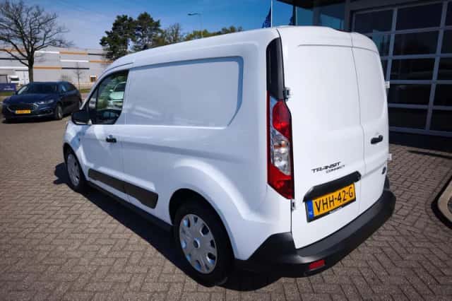Ford Transit Connect (2020) thumbnail 3