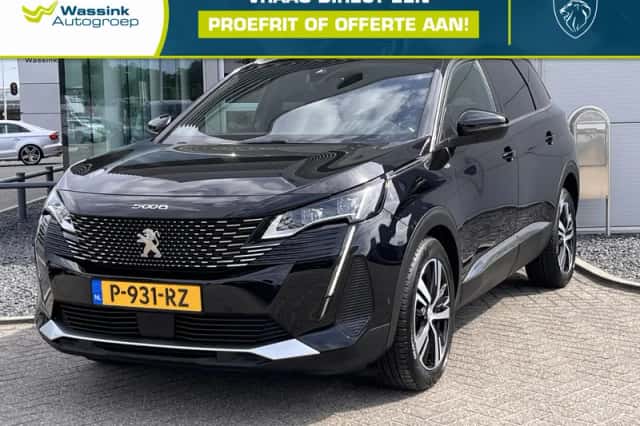 Peugeot 5008 (2022) thumbnail 1