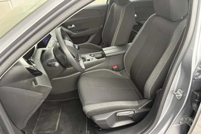 Peugeot 308 (2022) thumbnail 14