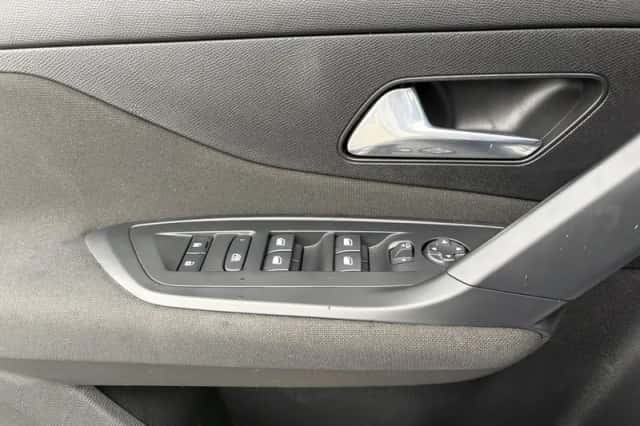 Peugeot 308 (2022) thumbnail 28