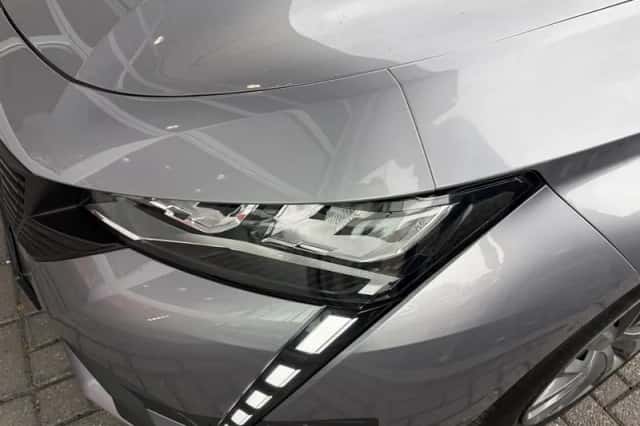 Peugeot 308 (2022) thumbnail 10