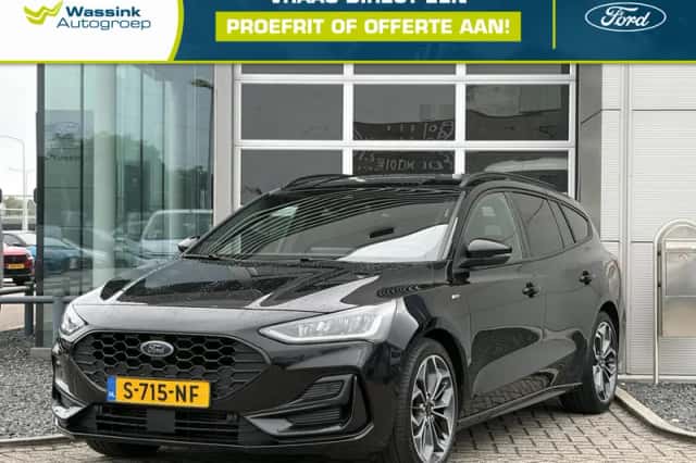 Ford Focus (2023) thumbnail 1
