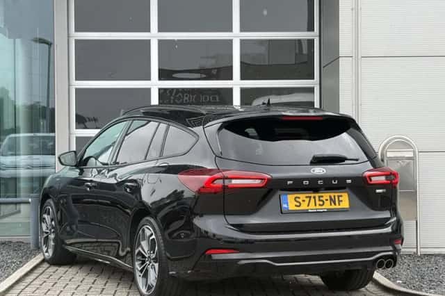 Ford Focus (2023) thumbnail 6
