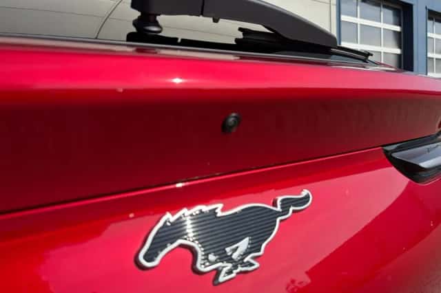 Ford Mustang Mach-E (2026) thumbnail 13