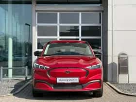 Ford Mustang Mach-E (2026) thumbnail 3