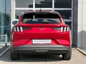 Ford Mustang Mach-E (2026) thumbnail 8