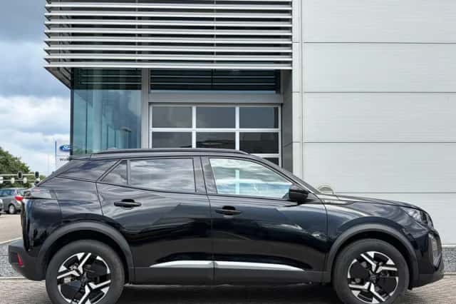 Peugeot 2008 (2025) thumbnail 3