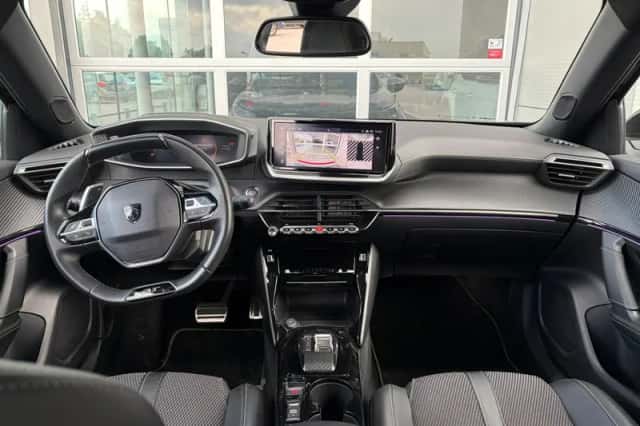 Peugeot 2008 (2025) thumbnail 4