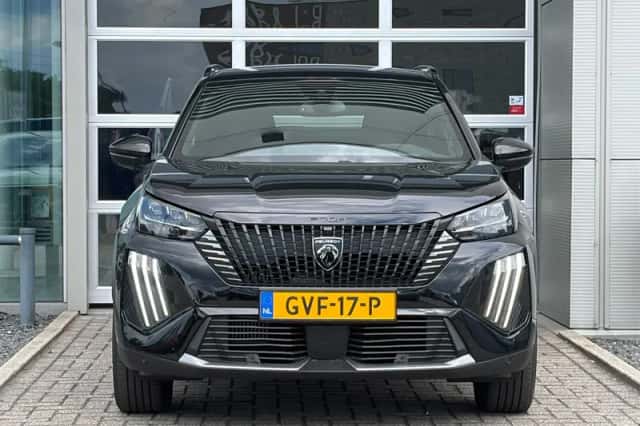 Peugeot 2008 (2025) thumbnail 6