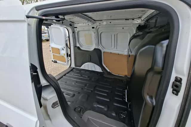 Ford Transit Connect (2021) thumbnail 20