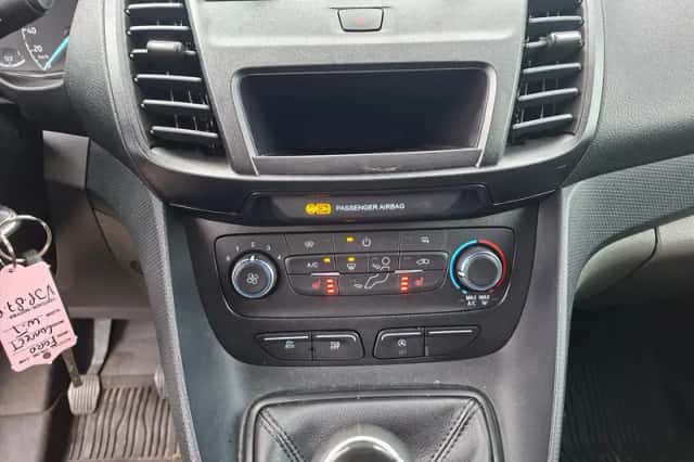 Ford Transit Connect (2021) thumbnail 23