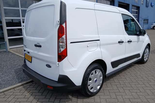 Ford Transit Connect (2021) thumbnail 4