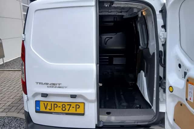 Ford Transit Connect (2021) thumbnail 9