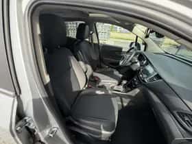 Opel Mokka (2017) thumbnail 18