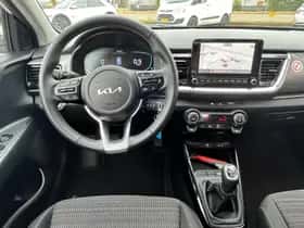 Kia Stonic (2024) thumbnail 15